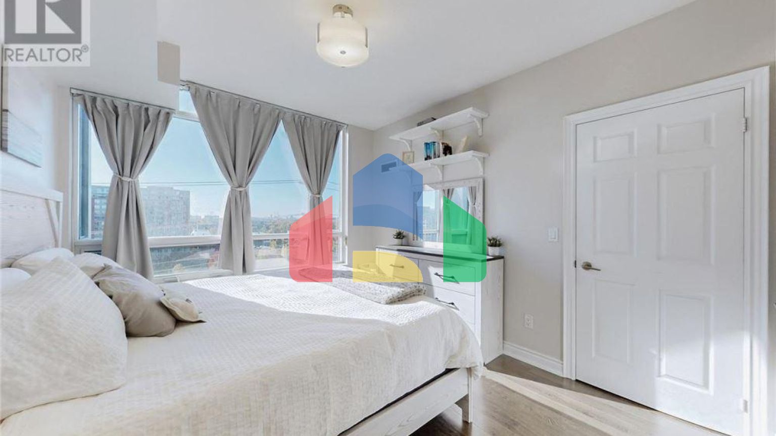 Residential - Single Family Home - Markham, Canada - Canada