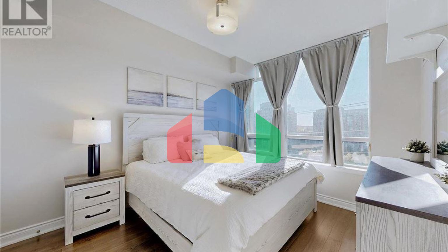 Residential - Single Family Home - Markham, Canada - Canada