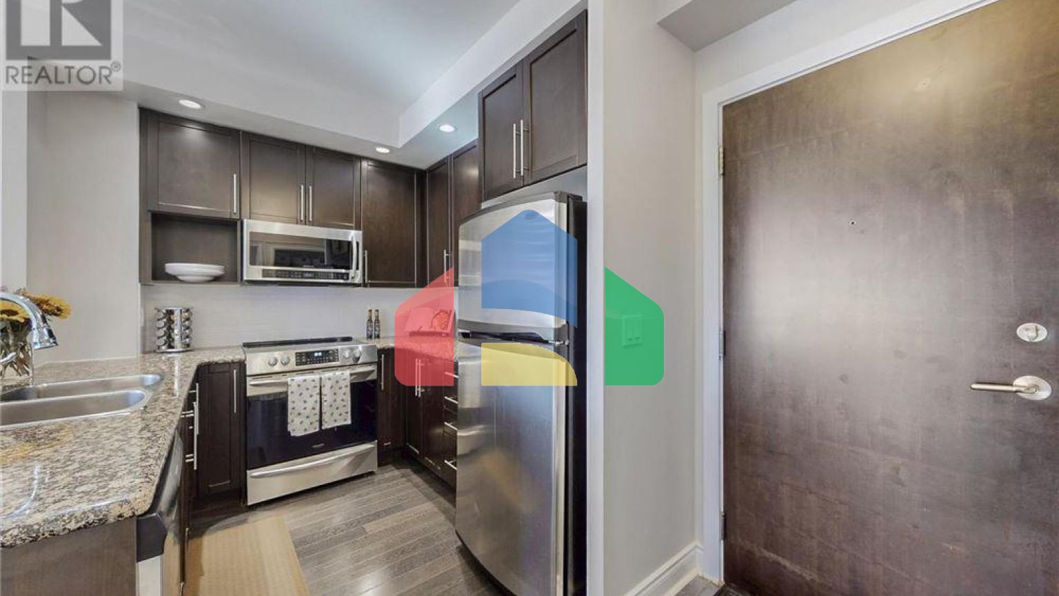 Residential - Single Family Home - Markham, Canada - Canada