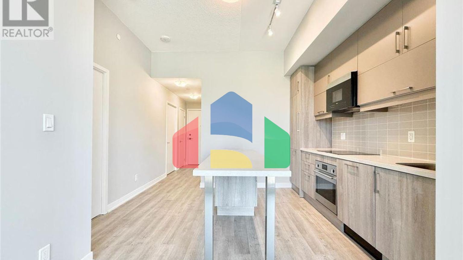 Residential - Single Family Home - Markham, Canada - Canada