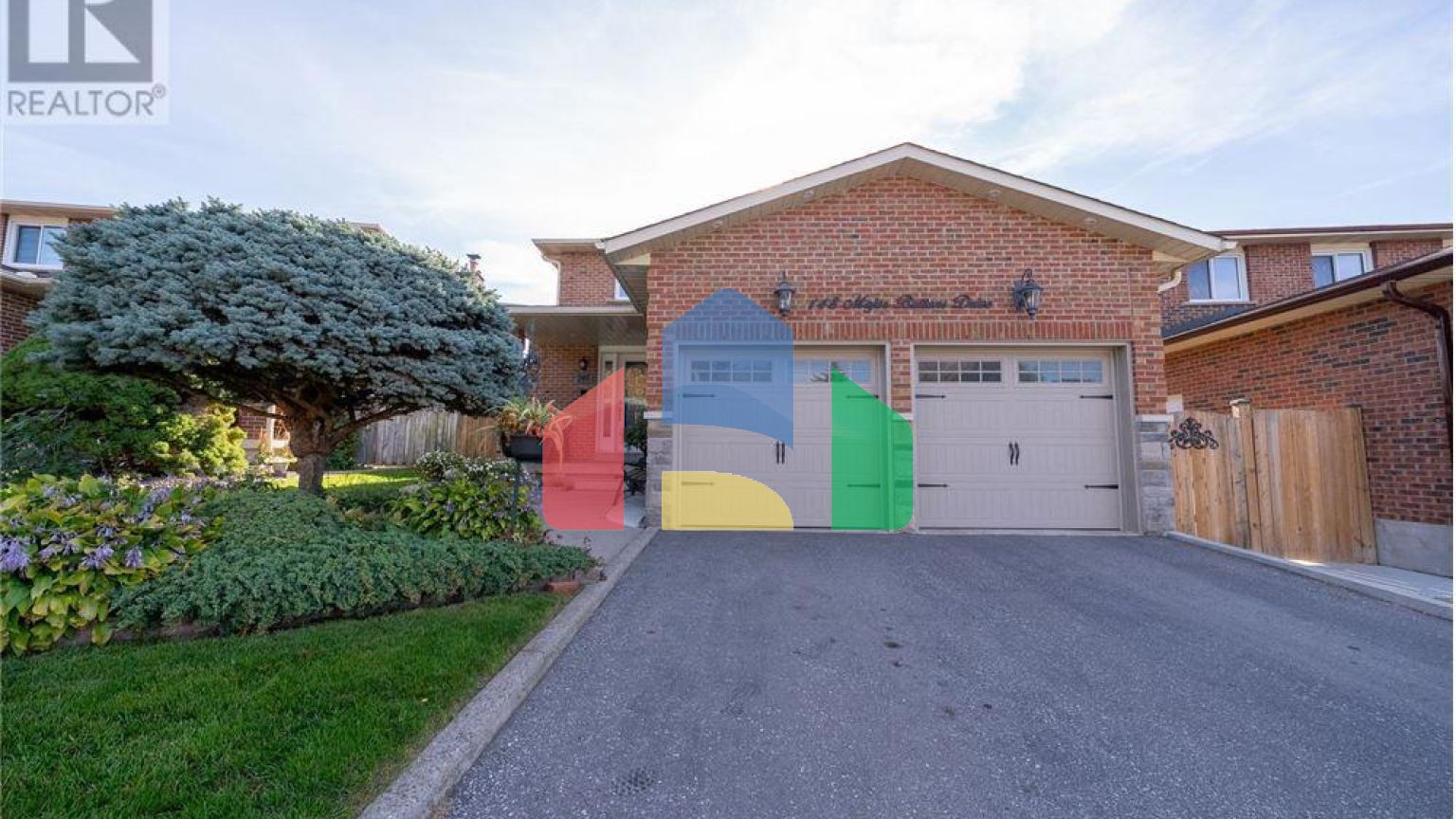 Residential - Single Family Home - Markham, Canada - Canada