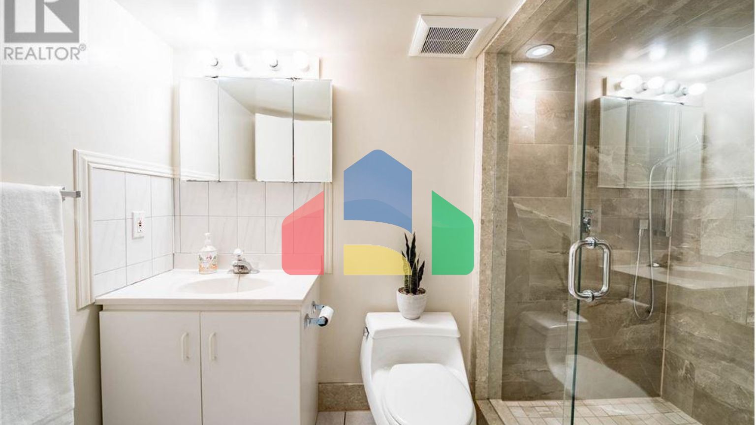 Residential - Single Family Home - Markham, Canada - Canada