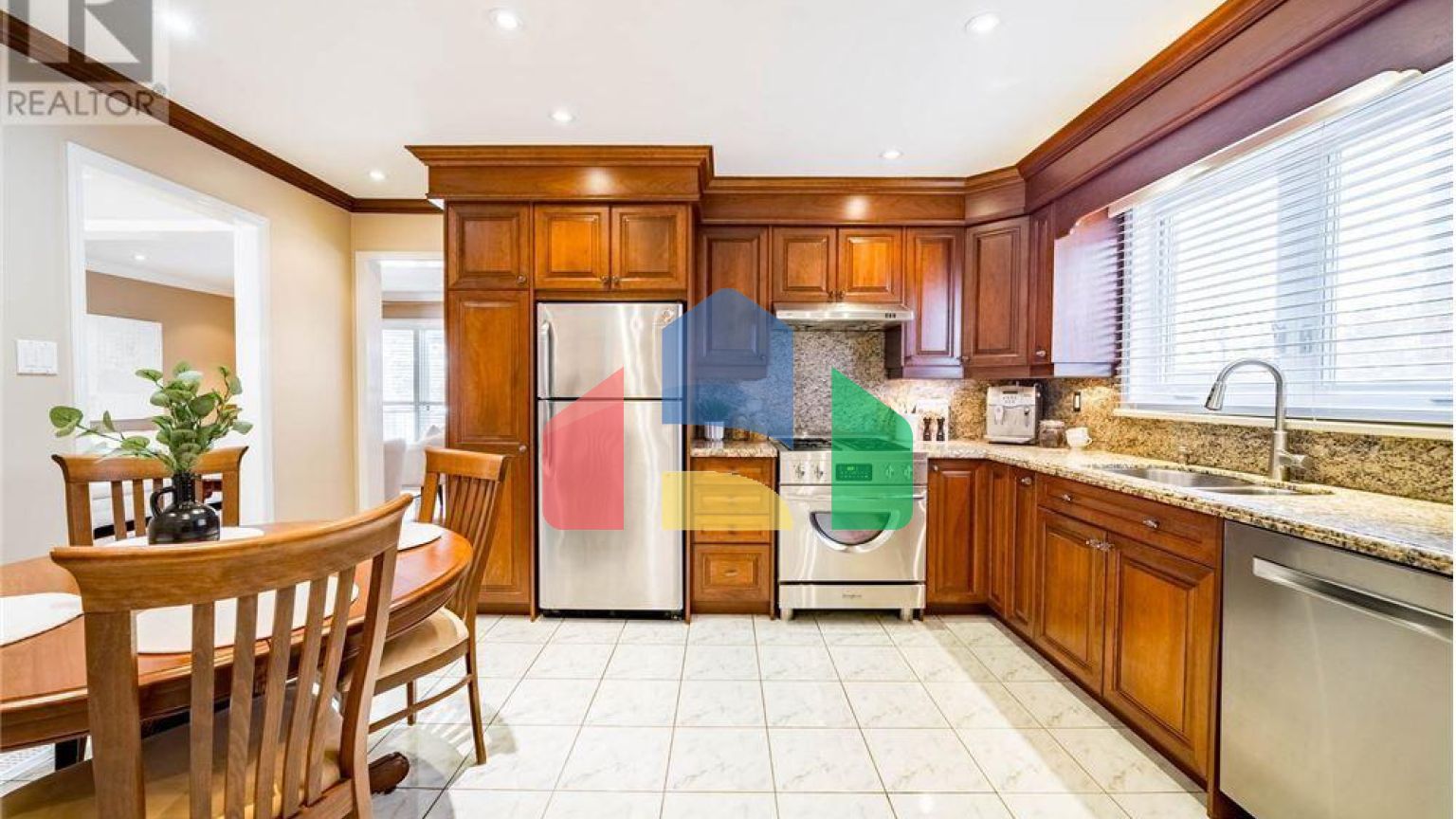 Residential - Single Family Home - Markham, Canada - Canada