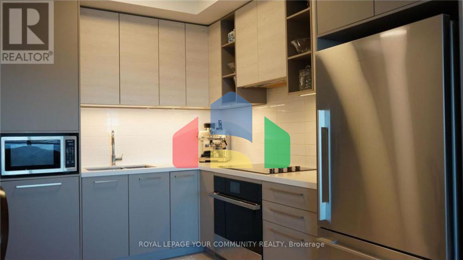 Residential - Single Family Home - Markham, Canada - Canada