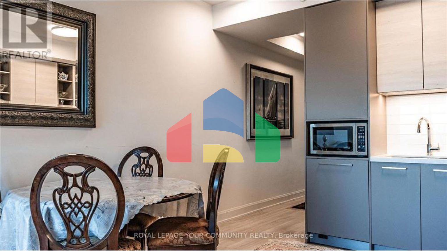 Residential - Single Family Home - Markham, Canada - Canada