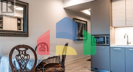 Residential - Single Family Home - Markham, Canada - Canada