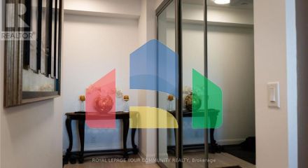 Residential - Single Family Home - Markham, Canada - Canada