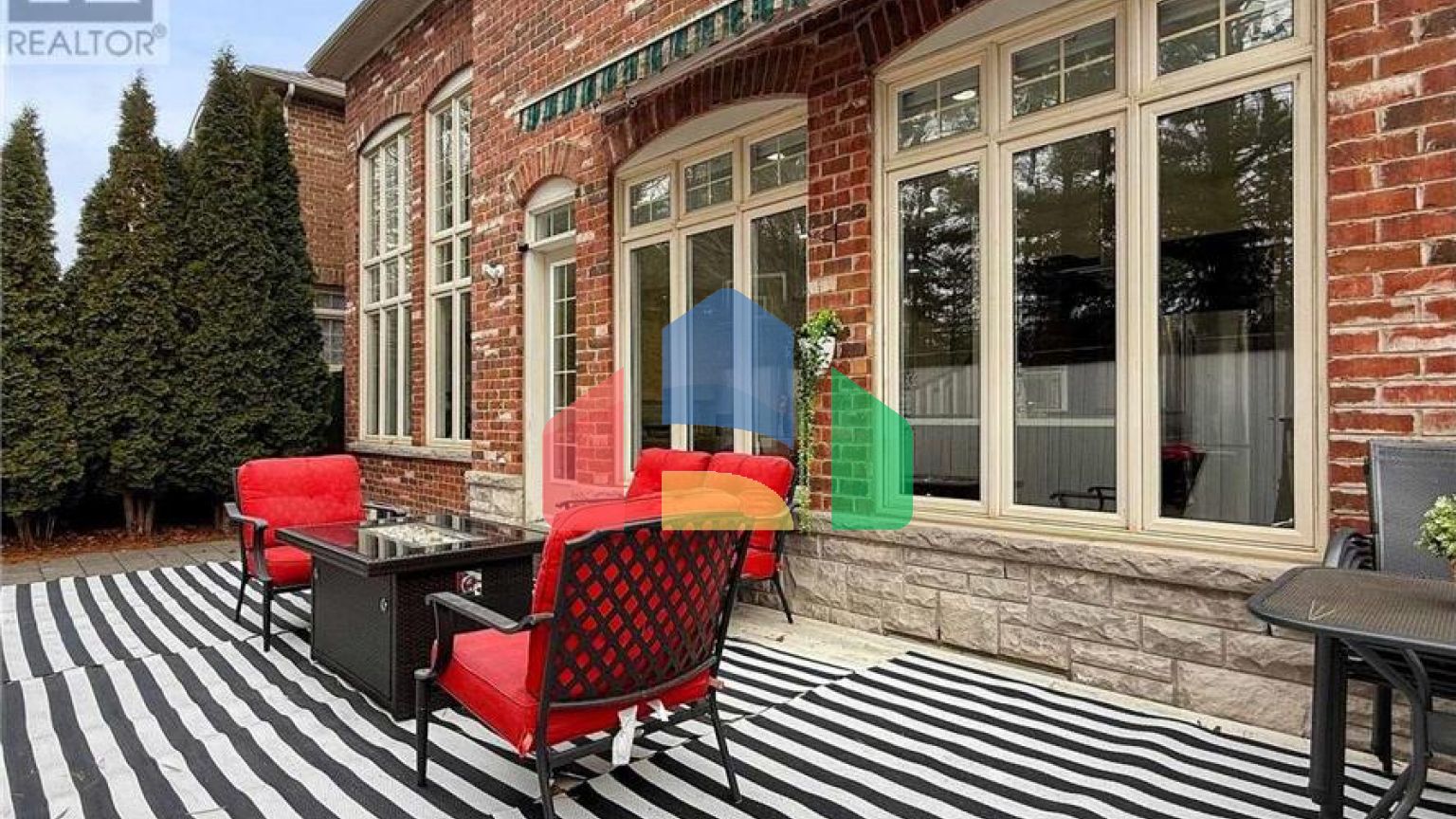 Residential - Single Family Home - Markham, Canada - Canada