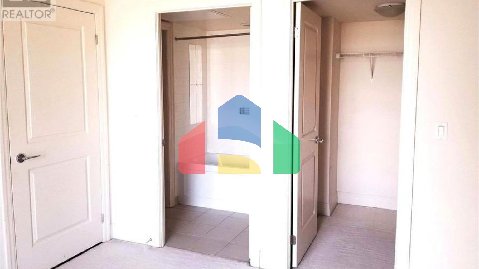 Residential - Single Family Home - Markham, Canada - Canada