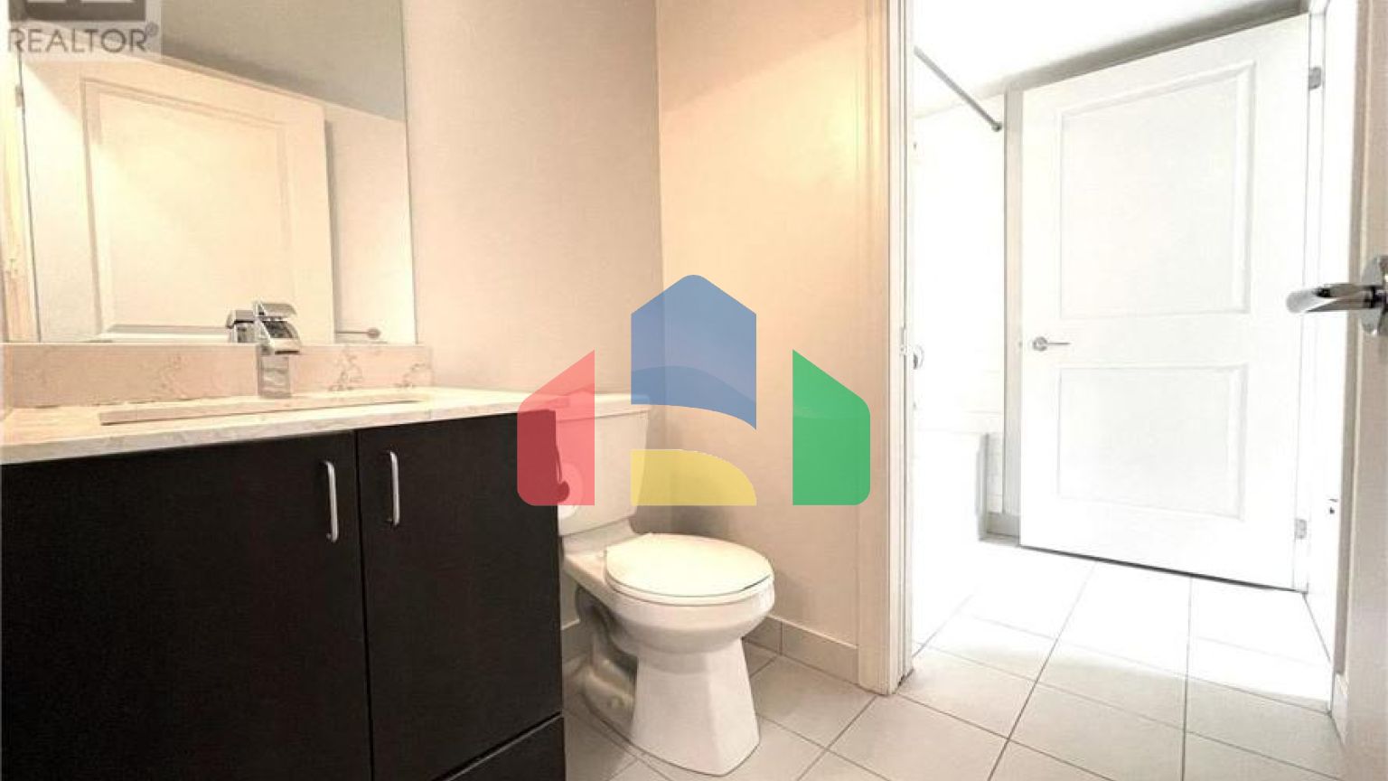 Residential - Single Family Home - Markham, Canada - Canada