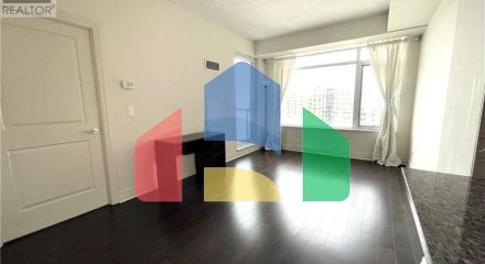 Residential - Single Family Home - Markham, Canada - Canada