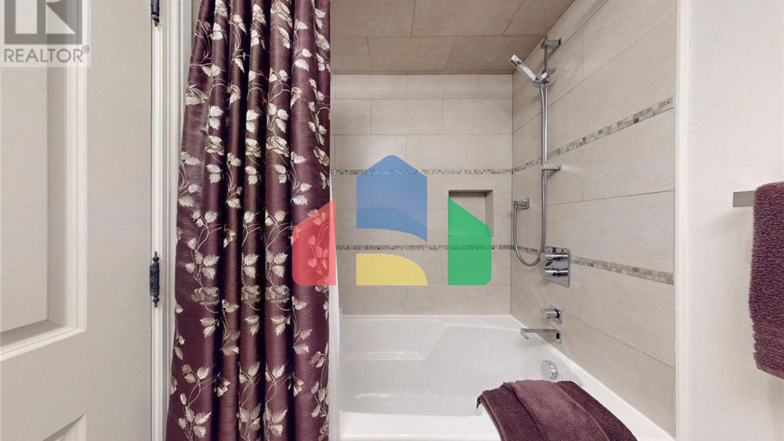 Residential - Single Family Home - Markham, Canada - Canada