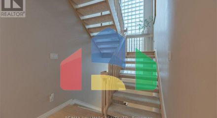 Residential - Single Family Home - Markham, Canada - Canada