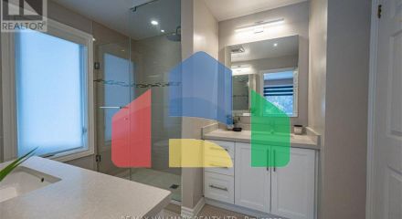 Residential - Single Family Home - Markham, Canada - Canada