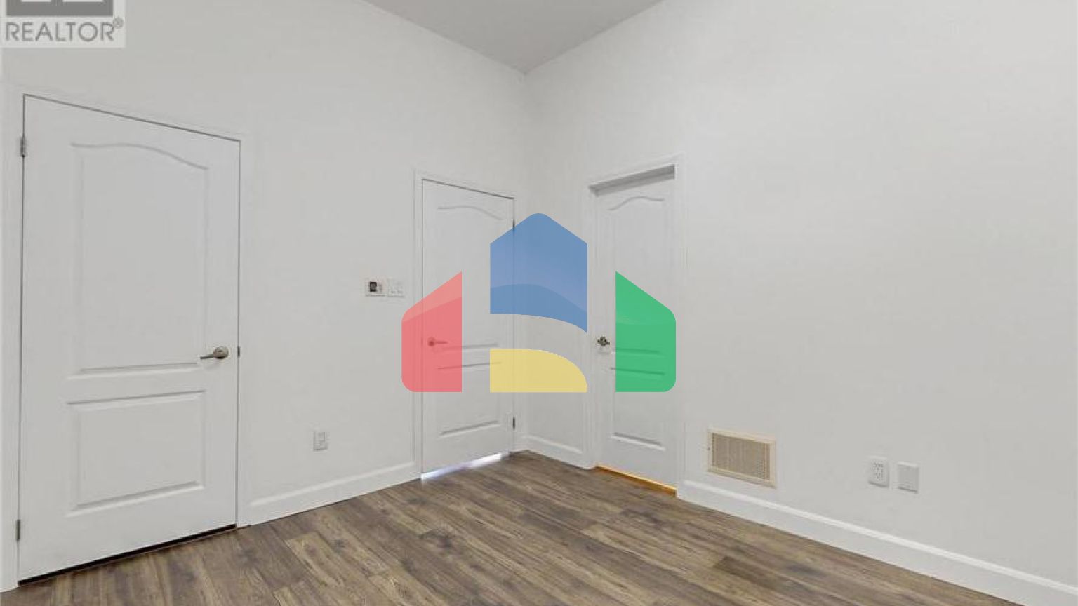 Residential - Single Family Home - Markham, Canada - Canada