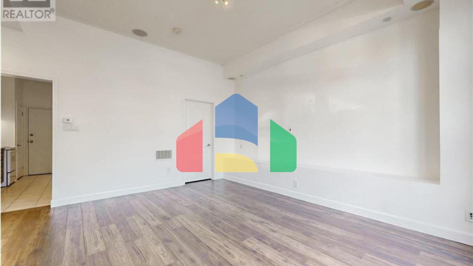 Residential - Single Family Home - Markham, Canada - Canada