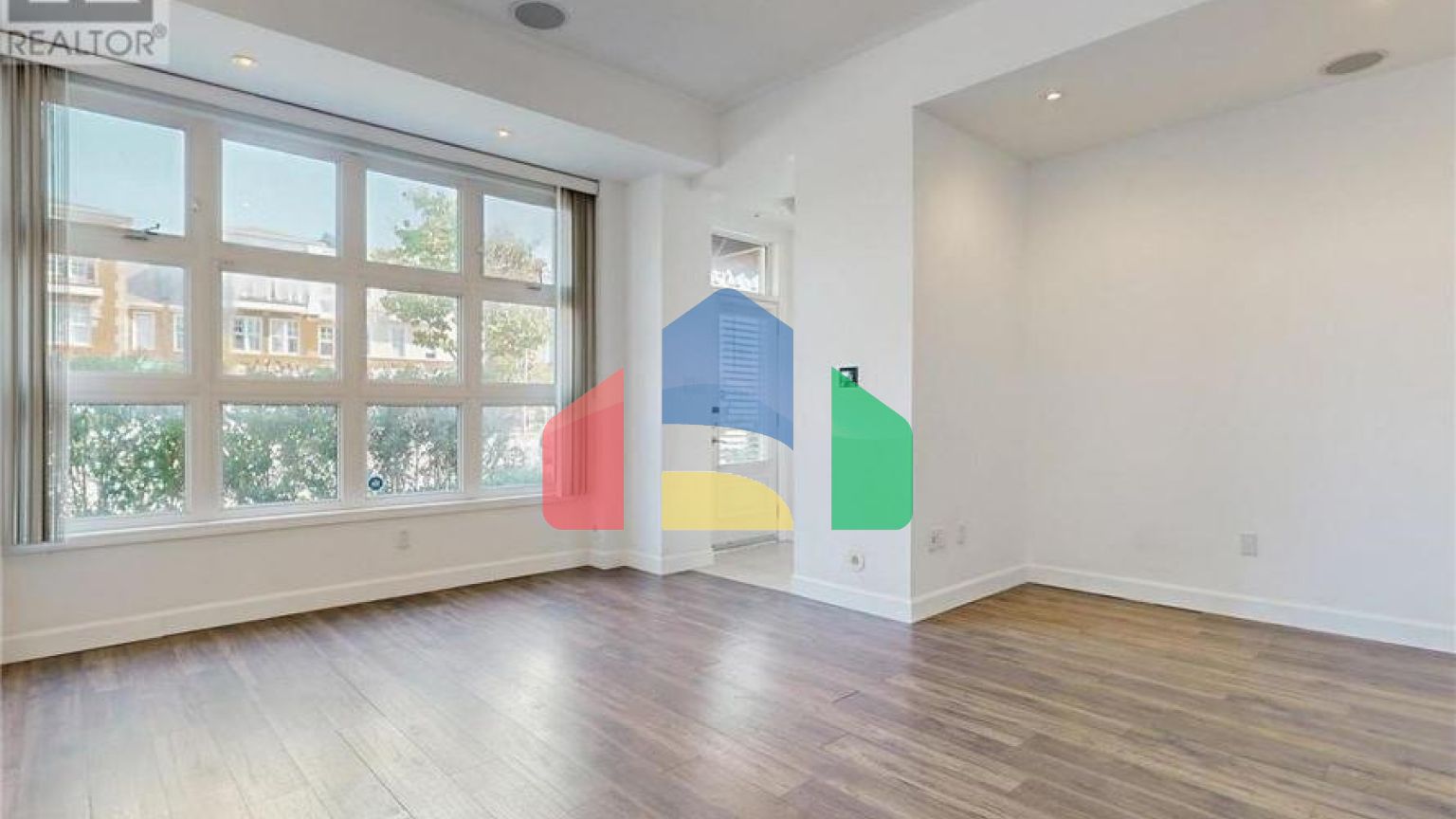 Residential - Single Family Home - Markham, Canada - Canada