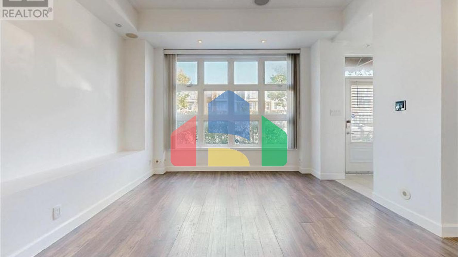 Residential - Single Family Home - Markham, Canada - Canada