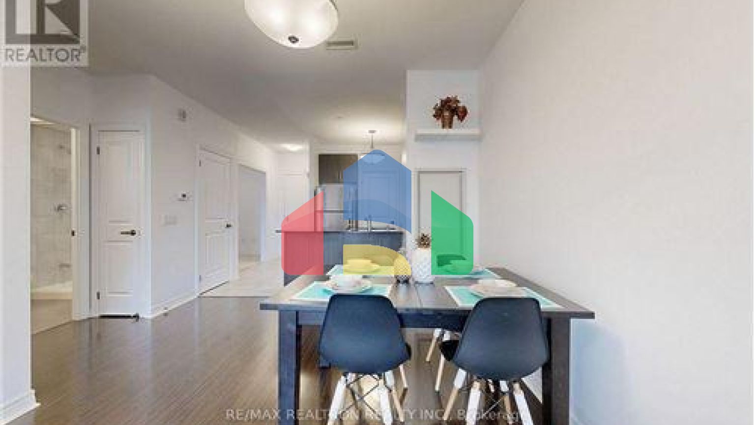 Residential - Single Family Home - Markham, Canada - Canada