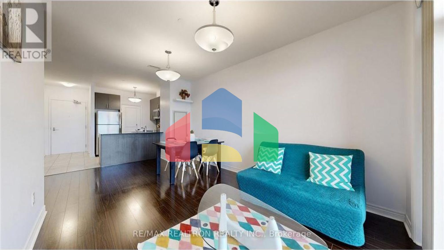 Residential - Single Family Home - Markham, Canada - Canada