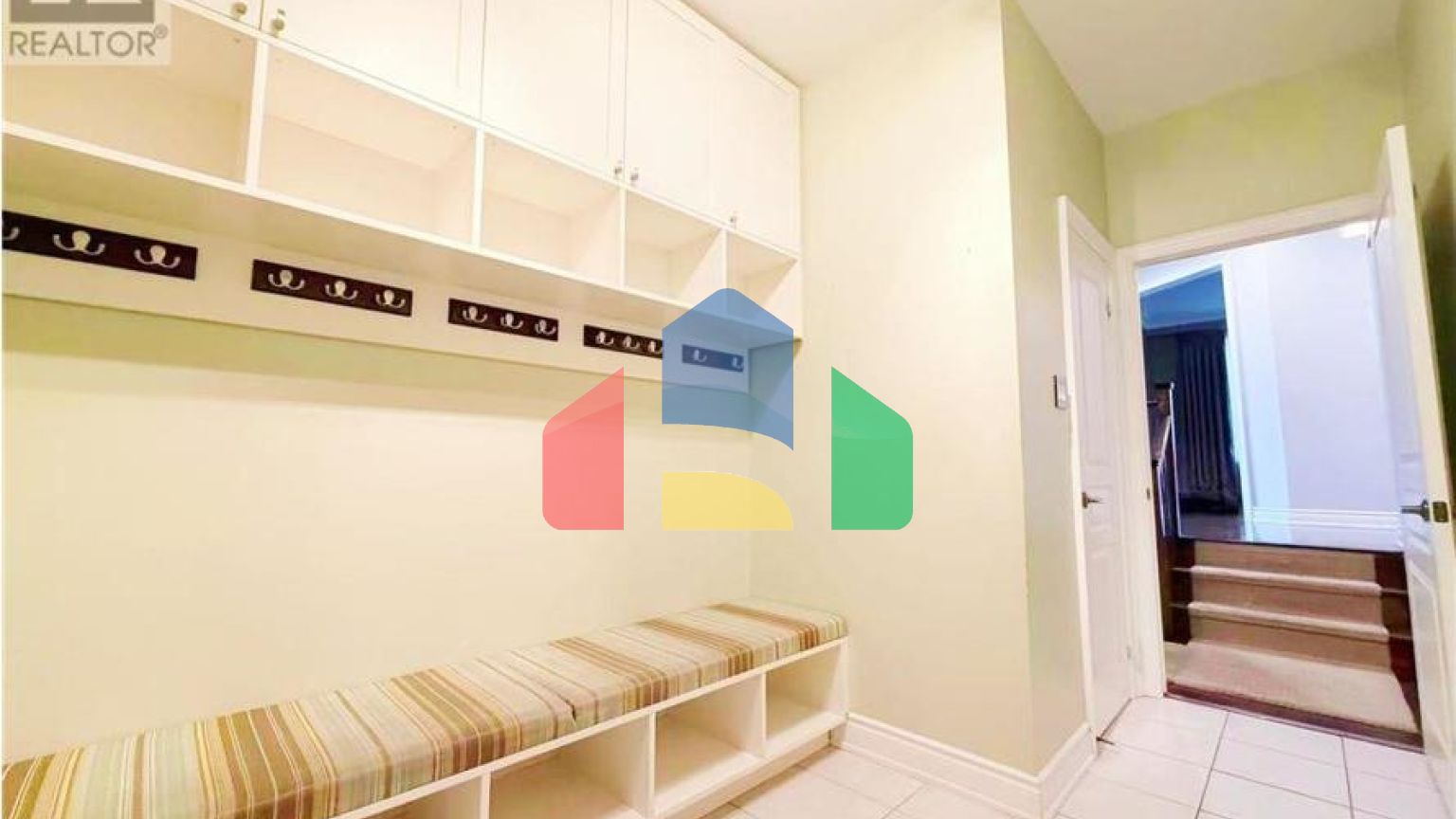 Residential - Single Family Home - Markham, Canada - Canada