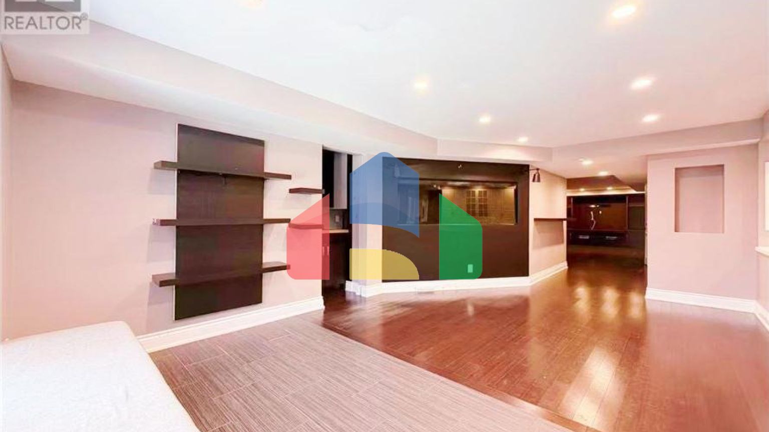 Residential - Single Family Home - Markham, Canada - Canada