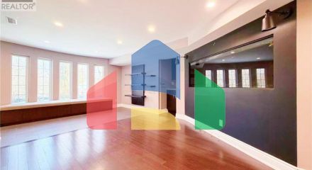 Residential - Single Family Home - Markham, Canada - Canada