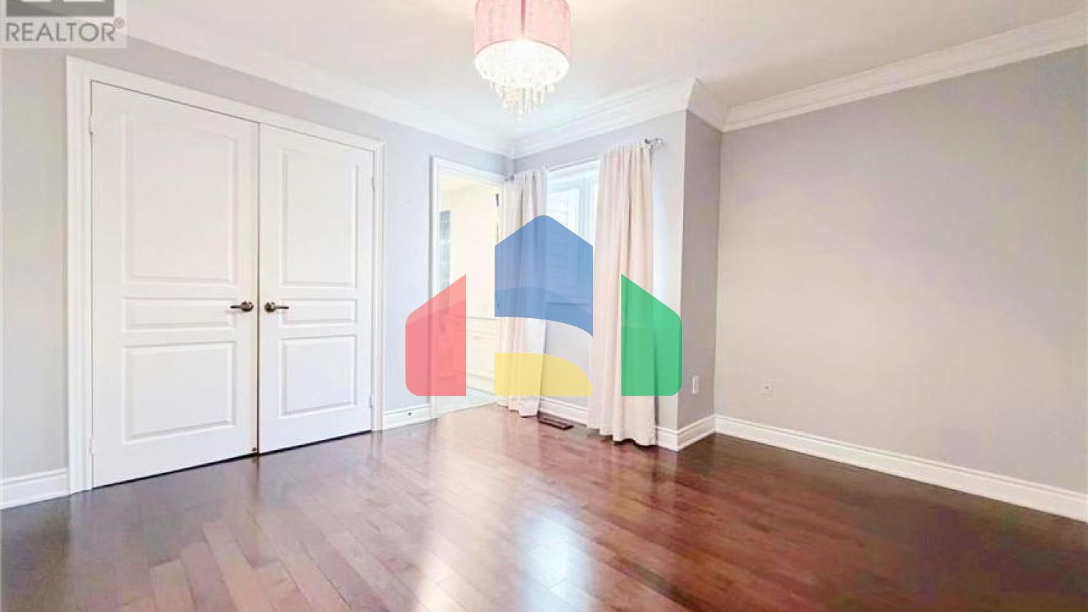 Residential - Single Family Home - Markham, Canada - Canada