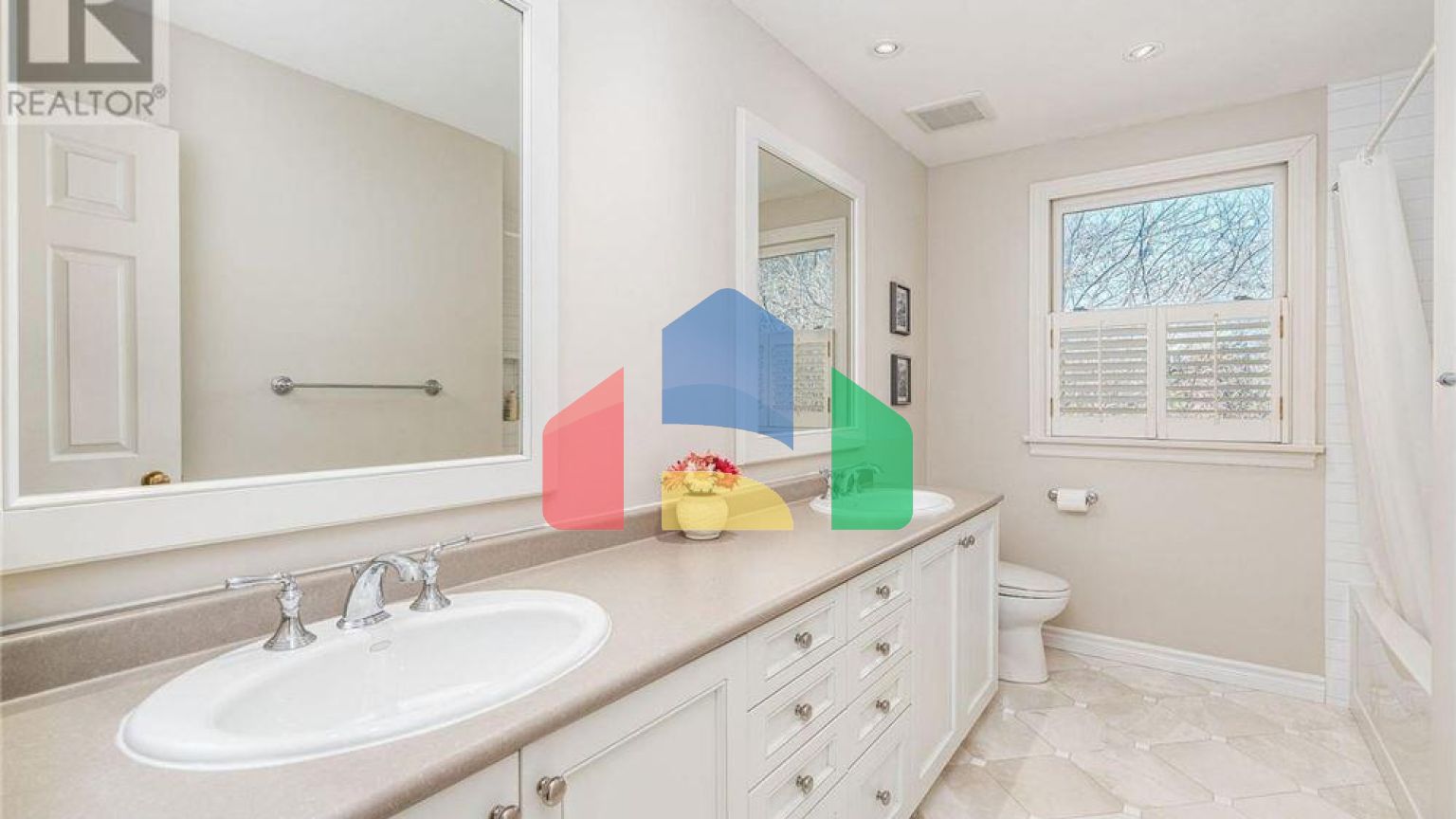 Residential - Single Family Home - Markham, Canada - Canada