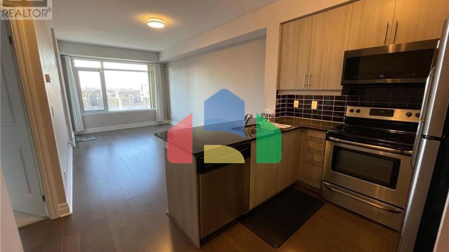 Residential - Single Family Home - Markham, Canada - Canada