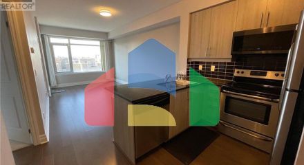 Residential - Single Family Home - Markham, Canada - Canada