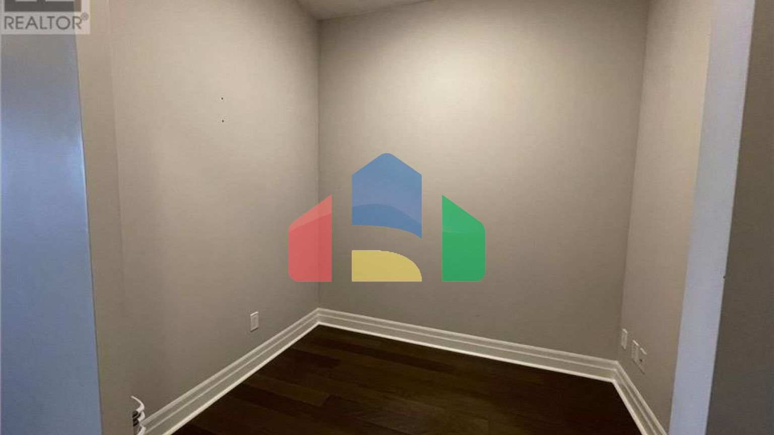 Residential - Single Family Home - Markham, Canada - Canada