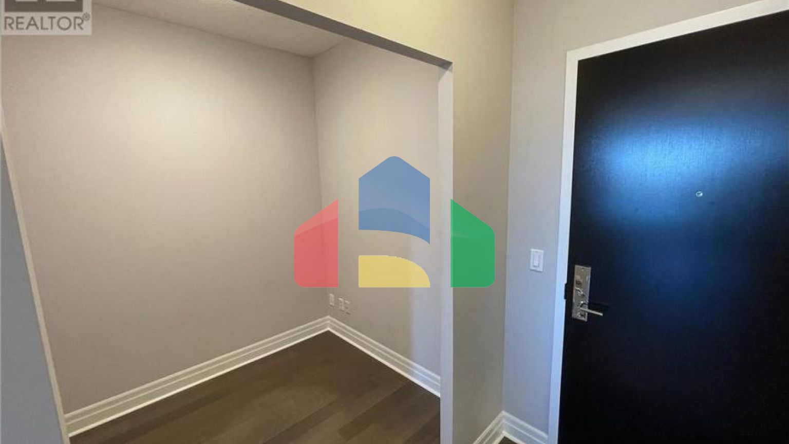 Residential - Single Family Home - Markham, Canada - Canada