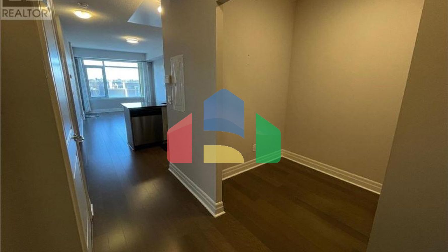 Residential - Single Family Home - Markham, Canada - Canada