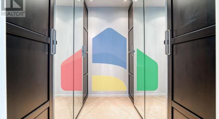 Residential - Single Family Home - Markham, Canada - Canada