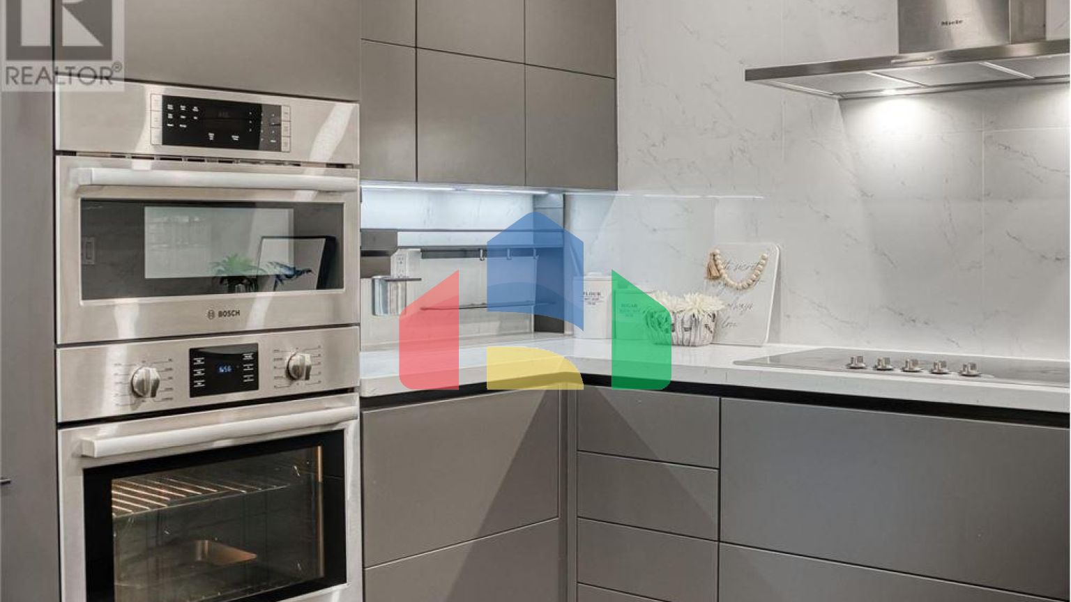 Residential - Single Family Home - Markham, Canada - Canada