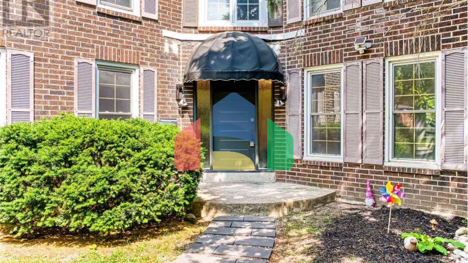 Residential - Single Family Home - Markham, Canada - Canada