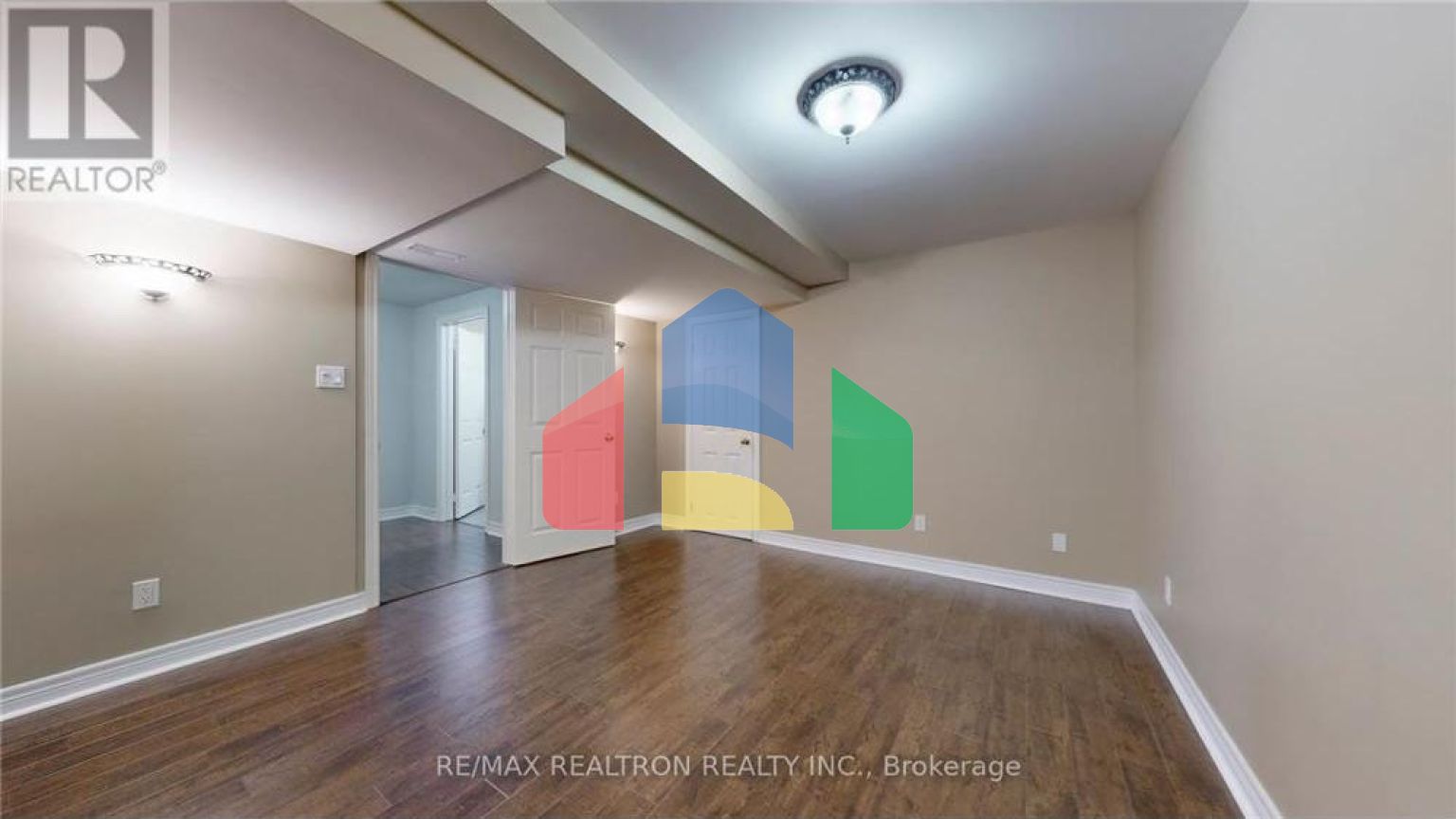 Residential - Single Family Home - Markham, Canada - Canada