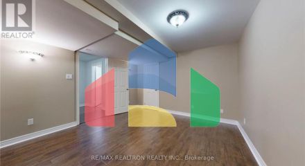 Residential - Single Family Home - Markham, Canada - Canada