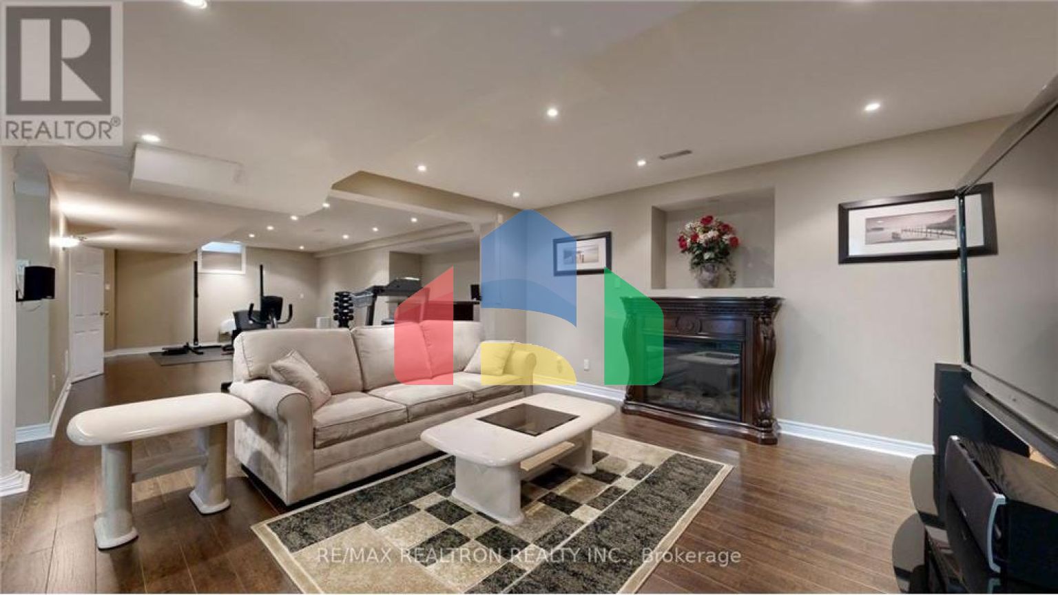 Residential - Single Family Home - Markham, Canada - Canada