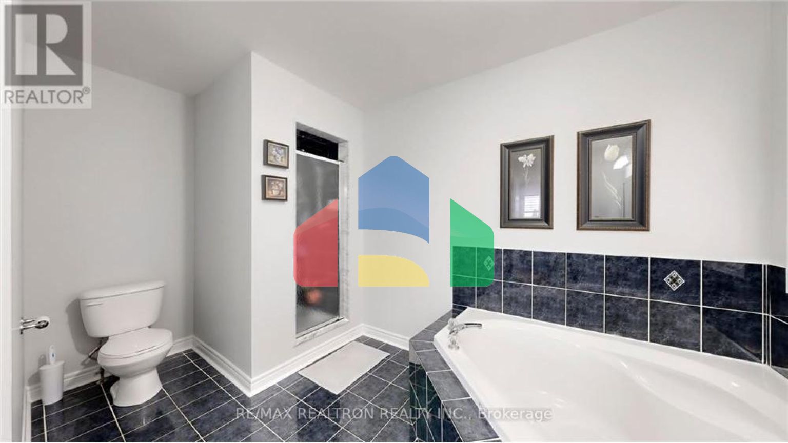 Residential - Single Family Home - Markham, Canada - Canada