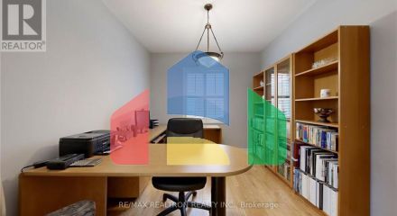 Residential - Single Family Home - Markham, Canada - Canada