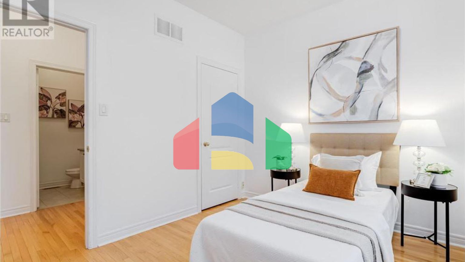 Residential - Single Family Home - Markham, Canada - Canada