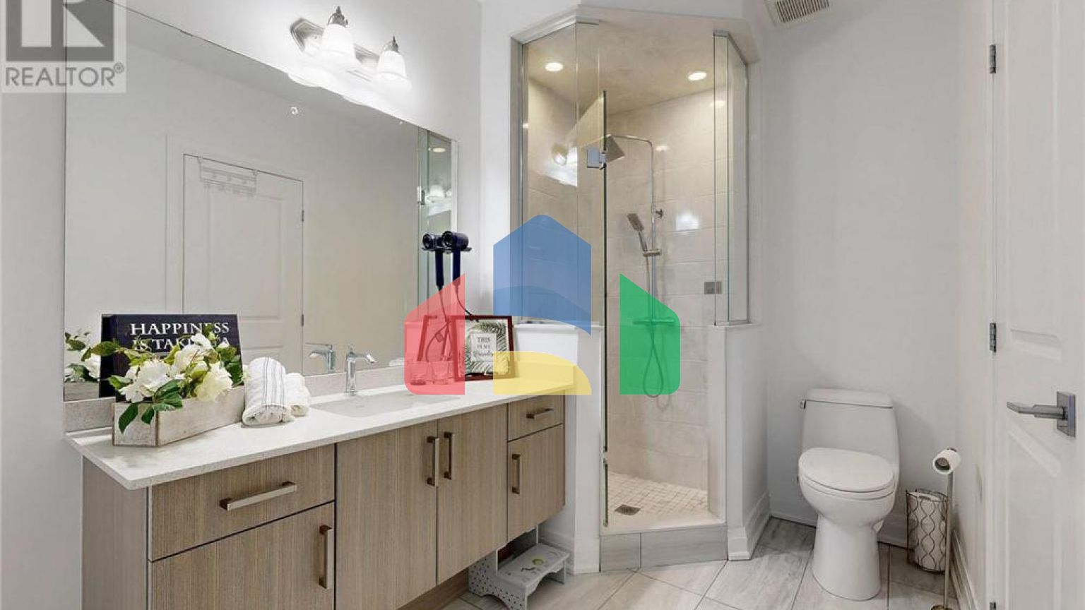 Residential - Single Family Home - Markham, Canada - Canada