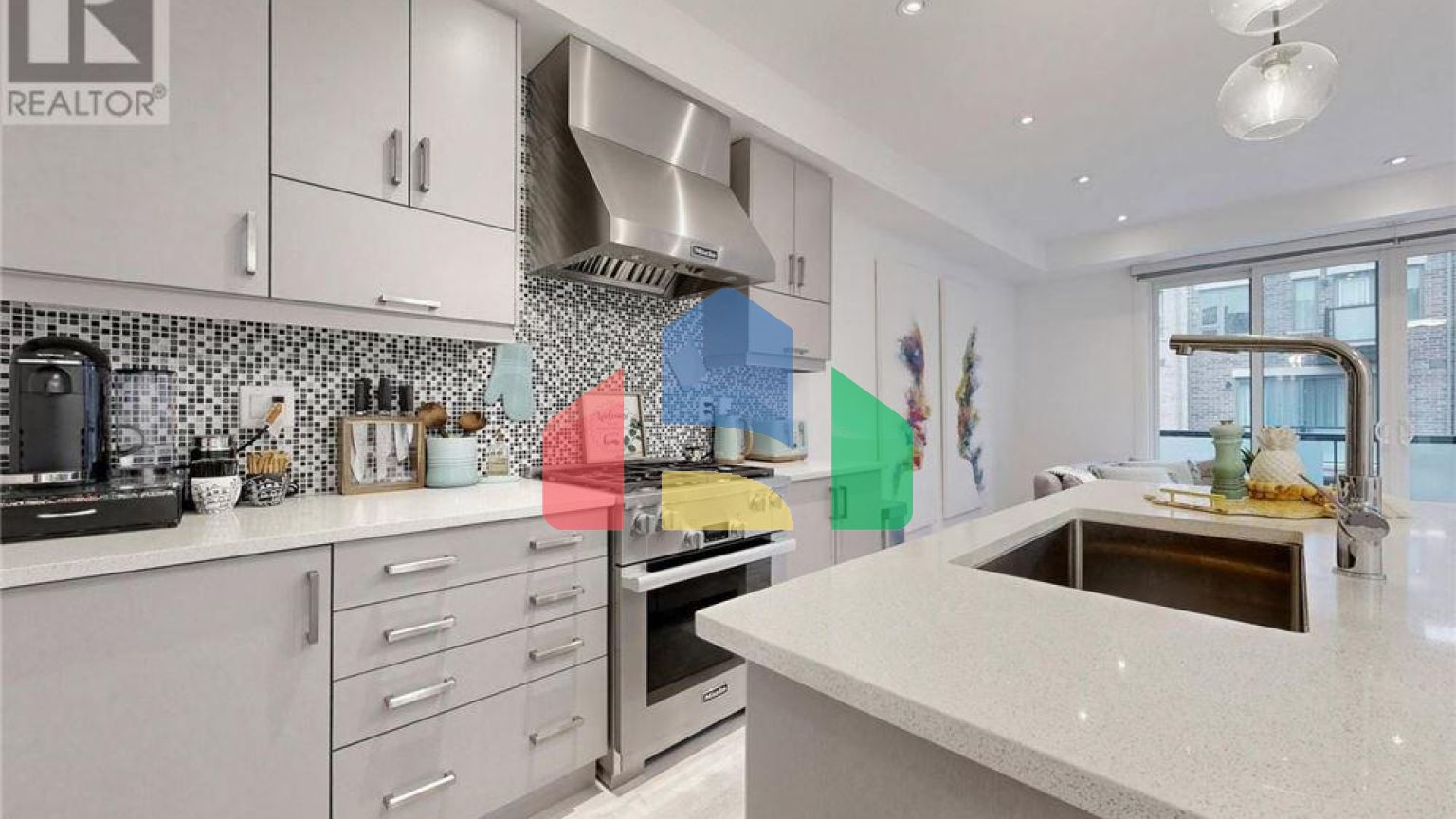 Residential - Single Family Home - Markham, Canada - Canada