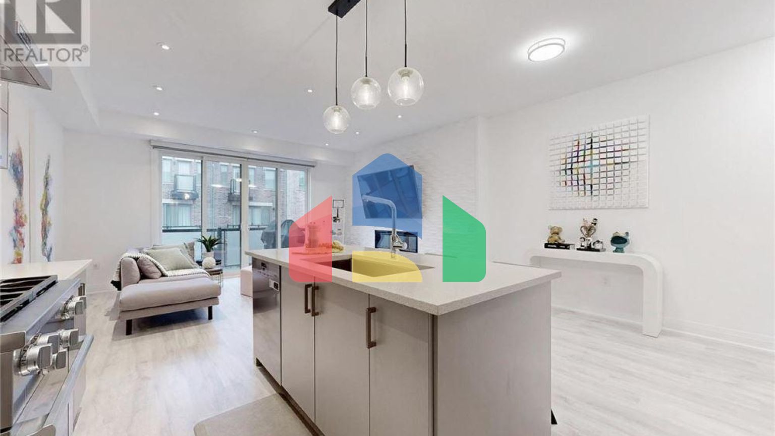 Residential - Single Family Home - Markham, Canada - Canada