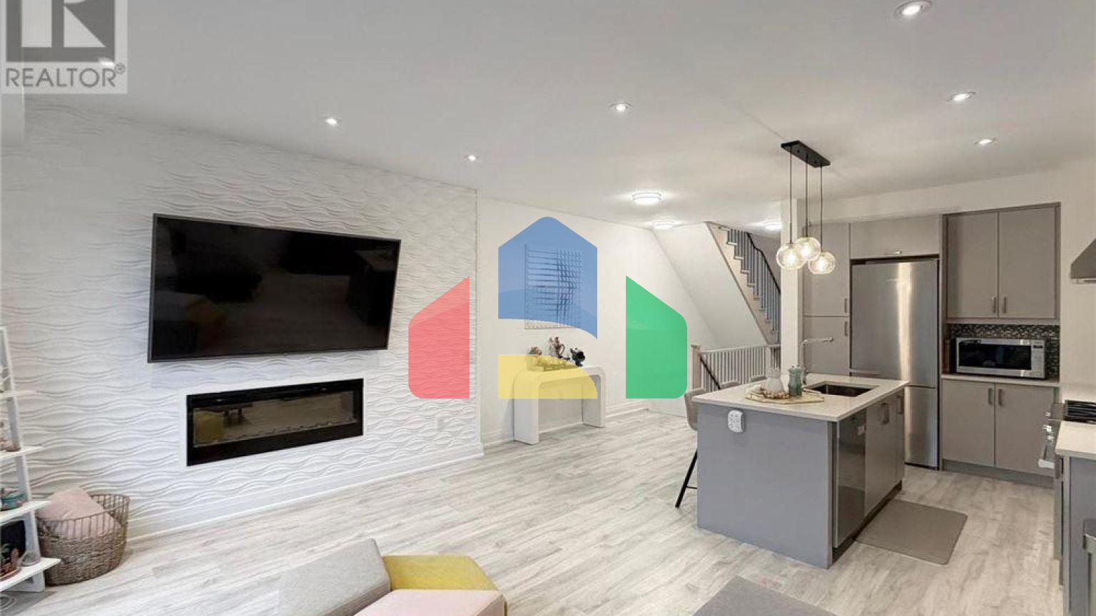 Residential - Single Family Home - Markham, Canada - Canada