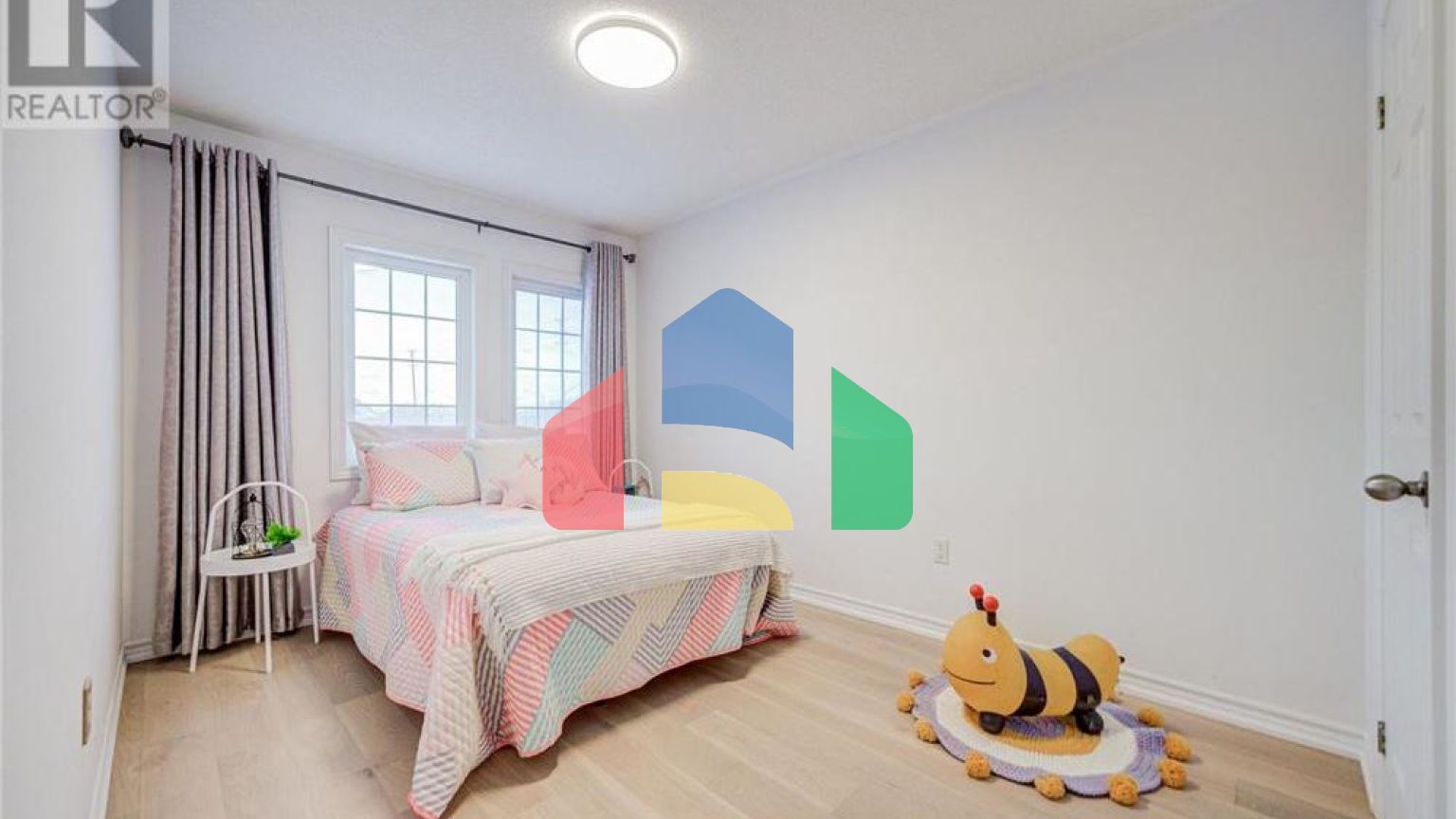 Residential - Single Family Home - Markham, Canada - Canada