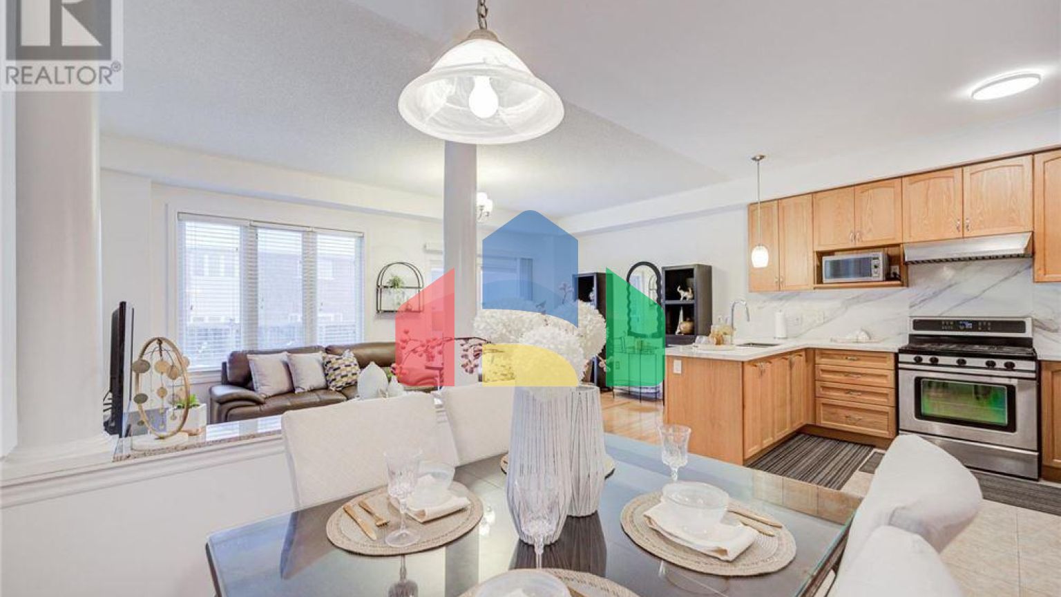 Residential - Single Family Home - Markham, Canada - Canada