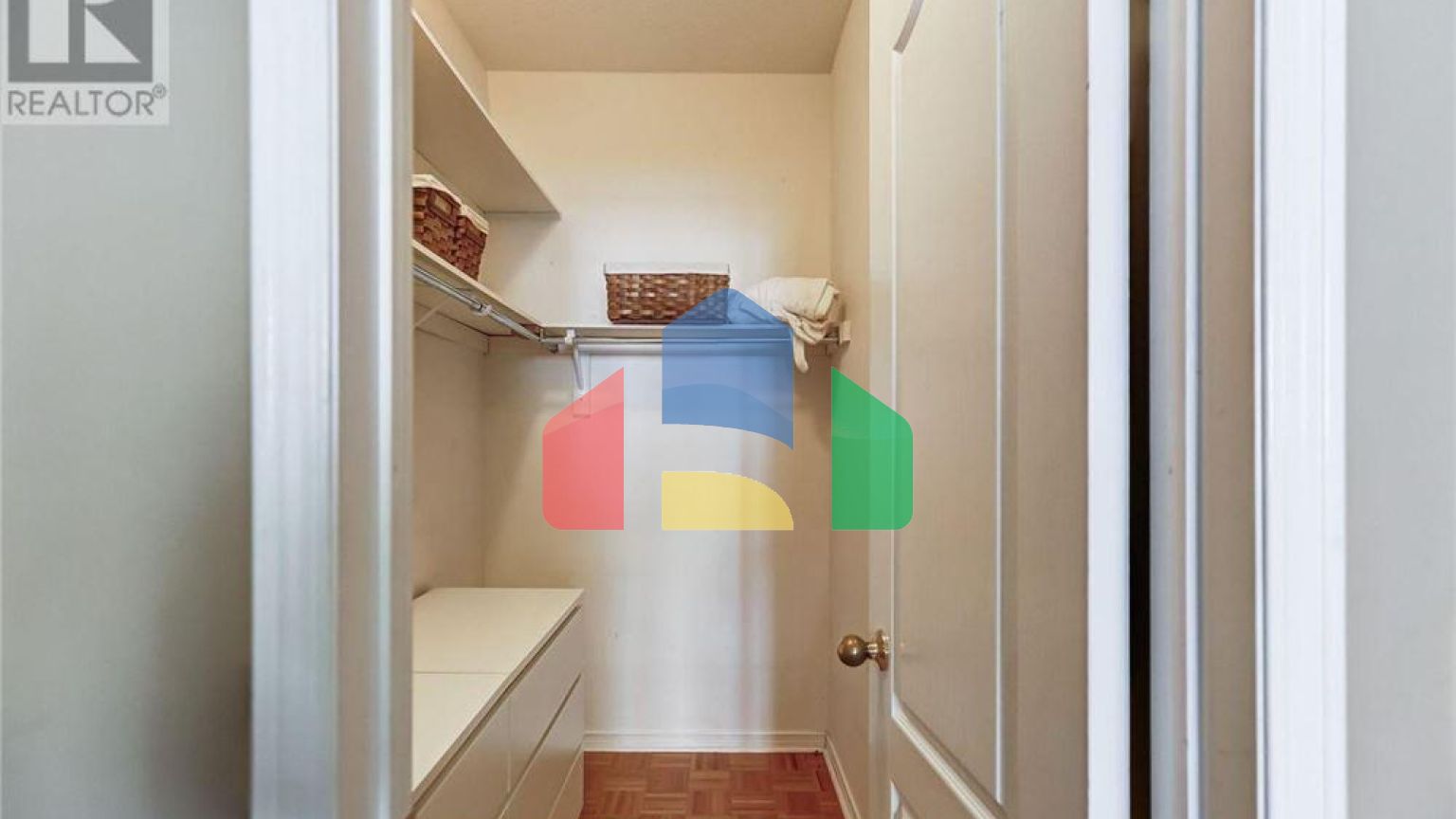 Residential - Single Family Home - Markham, Canada - Canada